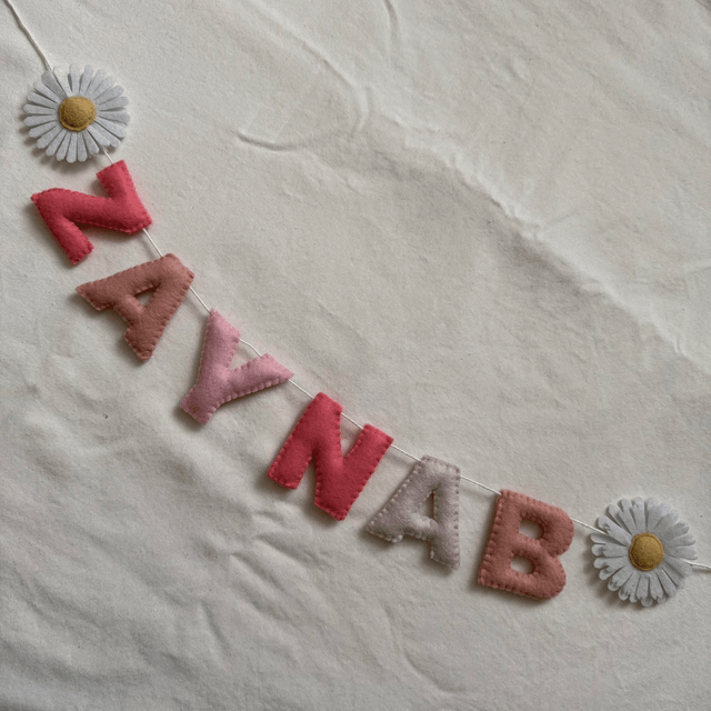 Personalised felt daisy name garland