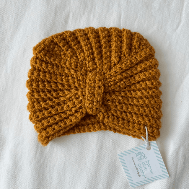 Mustard bow beanie